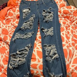 Distress Jeans
